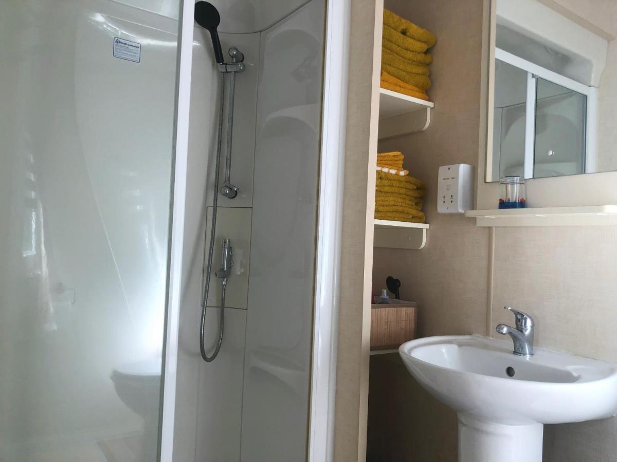 Coco Beach House Op Recreatiepark De Wielen Sint Maarten Dış mekan fotoğraf